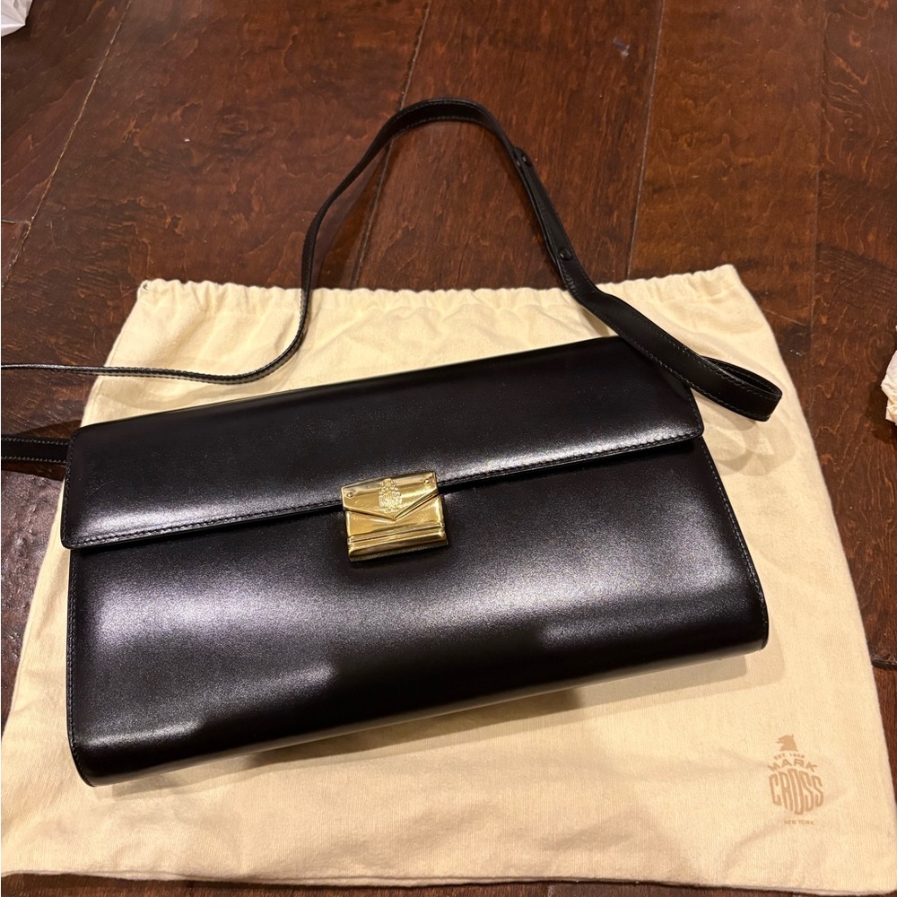 Elegant Black Leather Shoulder Bag